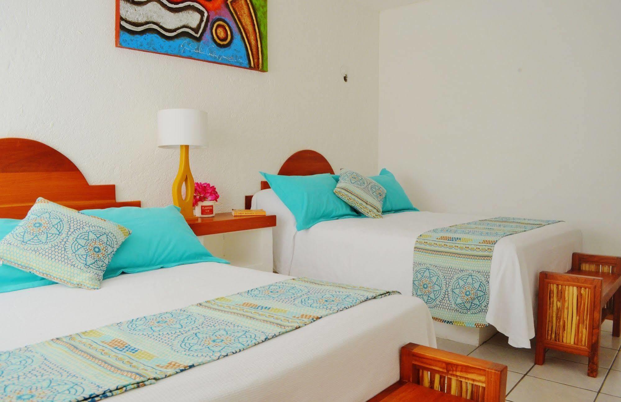 Hotel Eden Пуерто Морелос Екстериор снимка